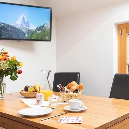 Jolimont Apartmán *