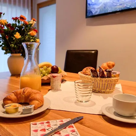 Jolimont Apartmán *