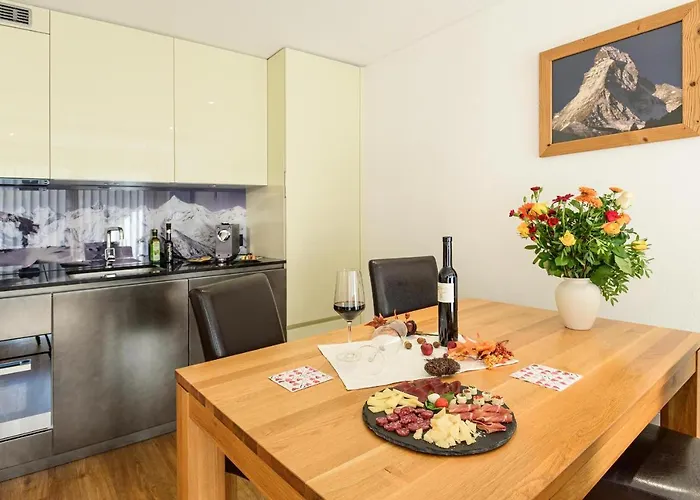 Jolimont Apartment