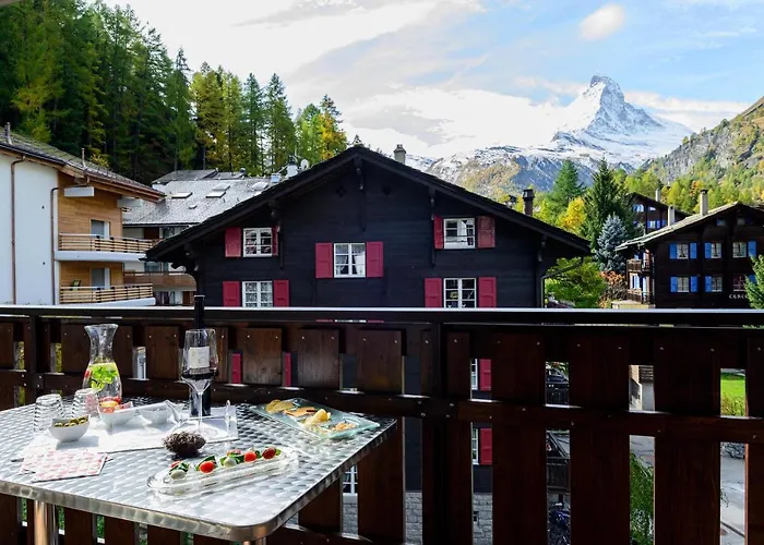 졸리몬트 아파트먼트